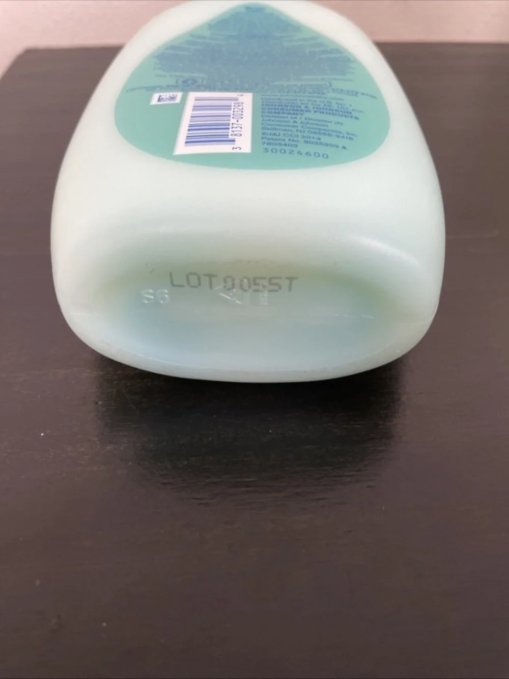Johnson's Baby Soothing Vapor Bath, Comforts Fussy Babies 15oz.